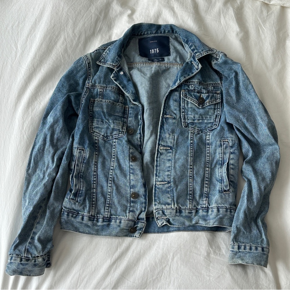 Men’s Small GAP Blue Denim Jacket